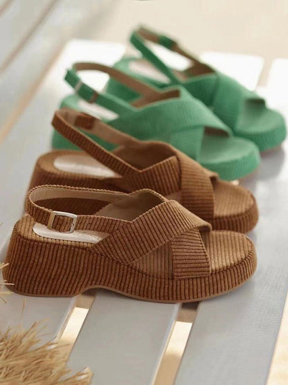 Sandalias de cuña con plataforma de ante