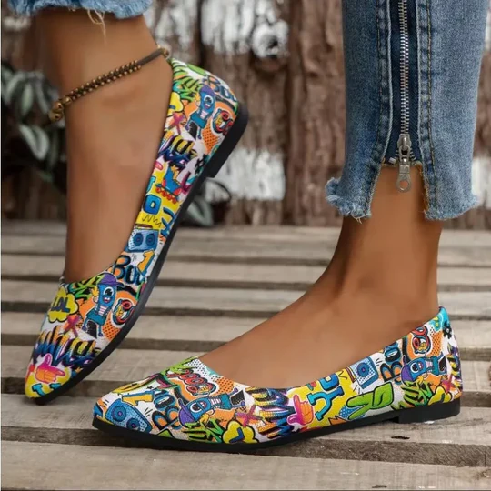 Zapatos para mujer con estampado de graffiti