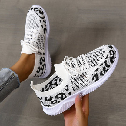 Sneakers i mesh med leopardprint til kvinder