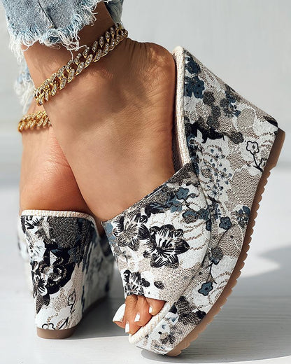 Peep Toe Wedge Slippers med vintage blomsterprint