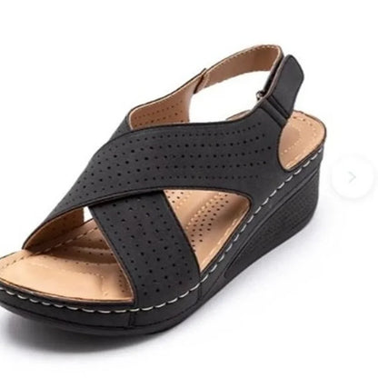 Sommer Hollow Wedges Ladies Casual Sandal