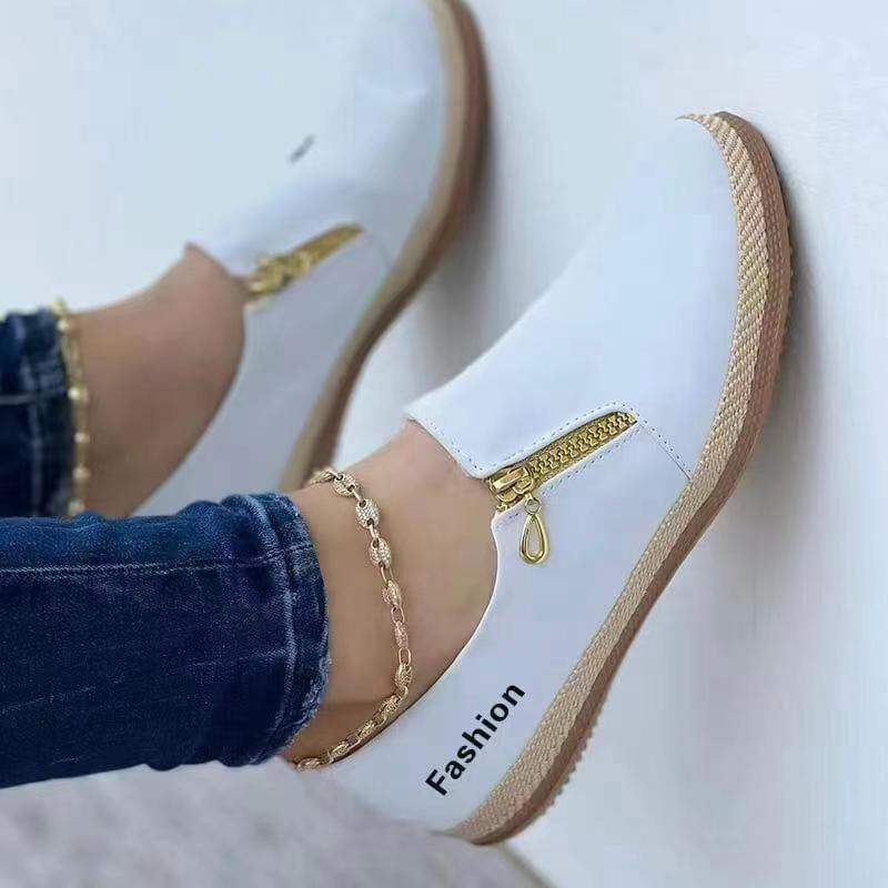 Low Top Canvas Sneakers