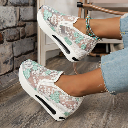 Platform-sneakers med blomsterbroderi til kvinder