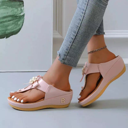 Flower Pearl Wedge Flip Flops Sandaler