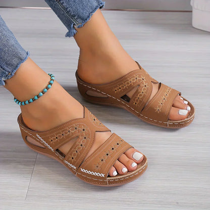 Sandalias de piel de color sólido para mujer